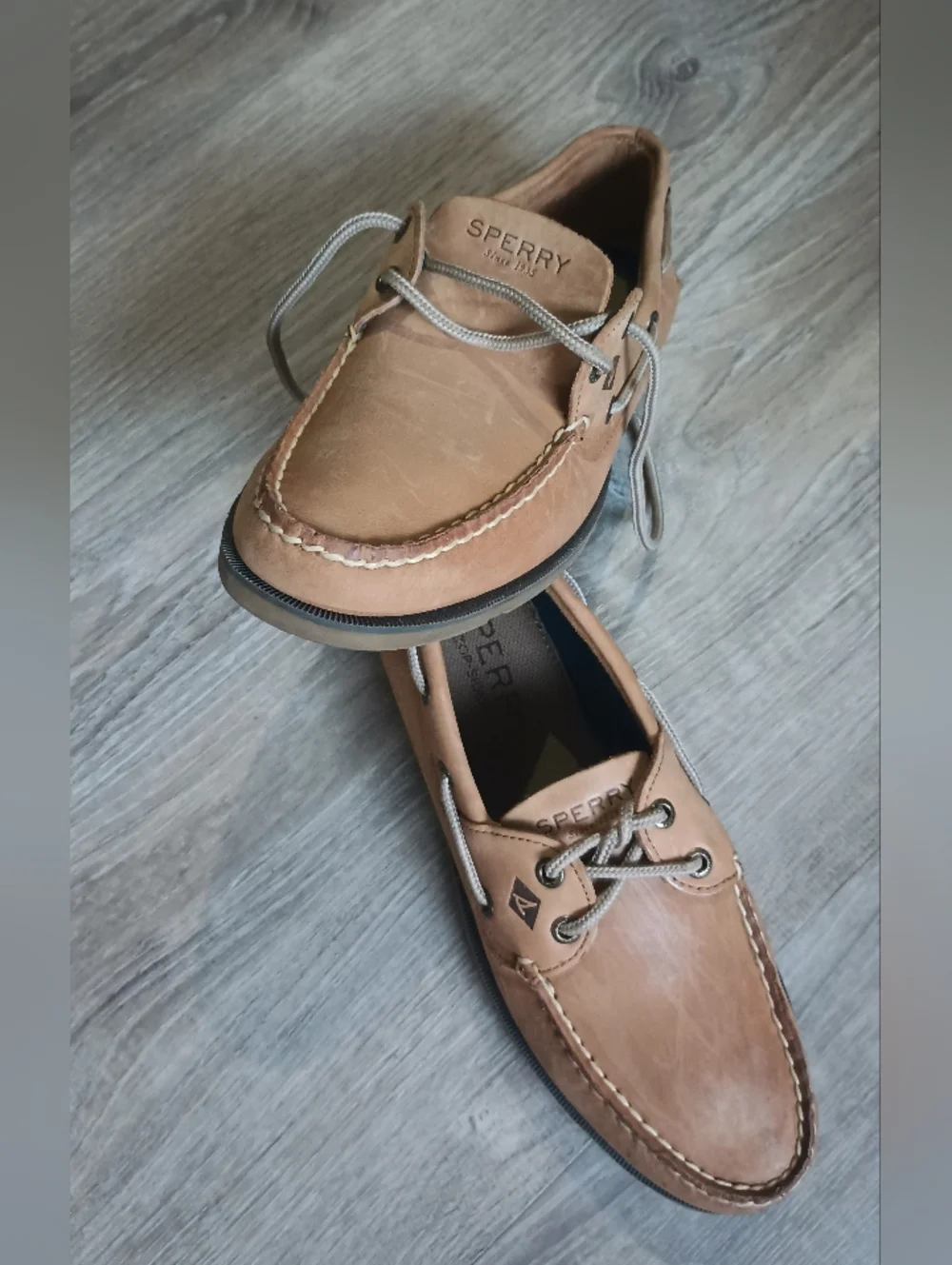 Sperry Authentic Original Leather Loafers (Tan) A-